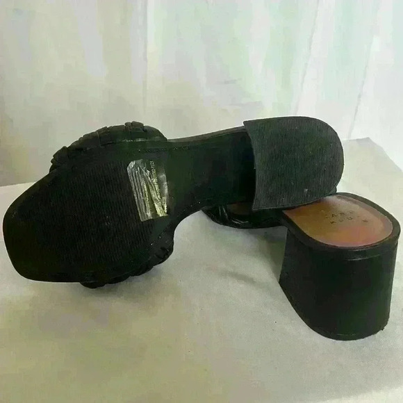 Black  mule sandals 🖤 - Picture 6 of 6